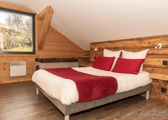 別荘 De Moyenmont *